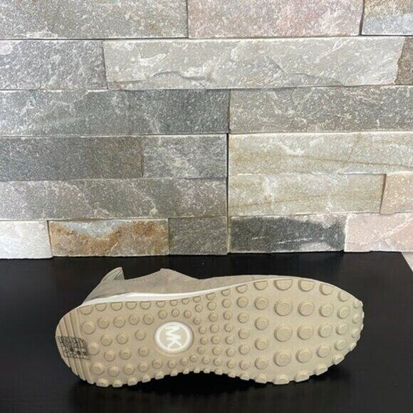 Michael Kors Women's Bodie Embossed Logo Slip-On Sneakers, Light Sand Size 6M - Picture 5 of 7